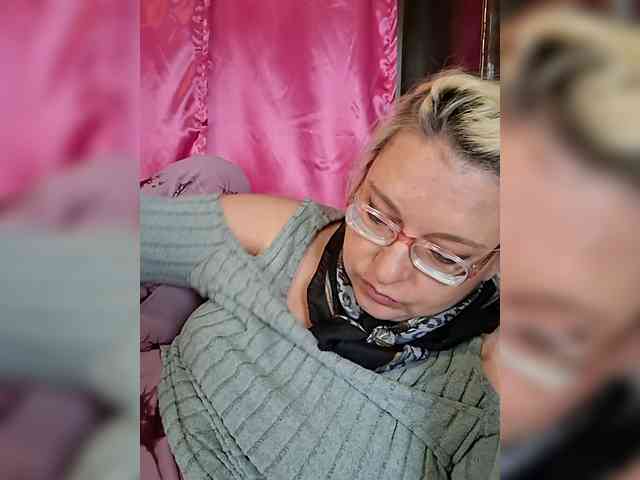Vika211 webcam