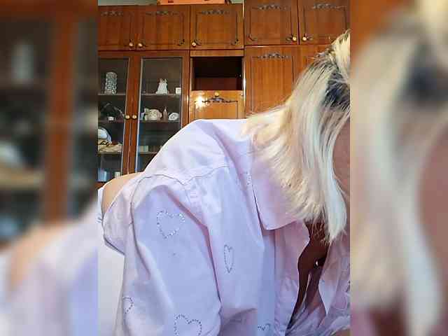 Vika211 webcam