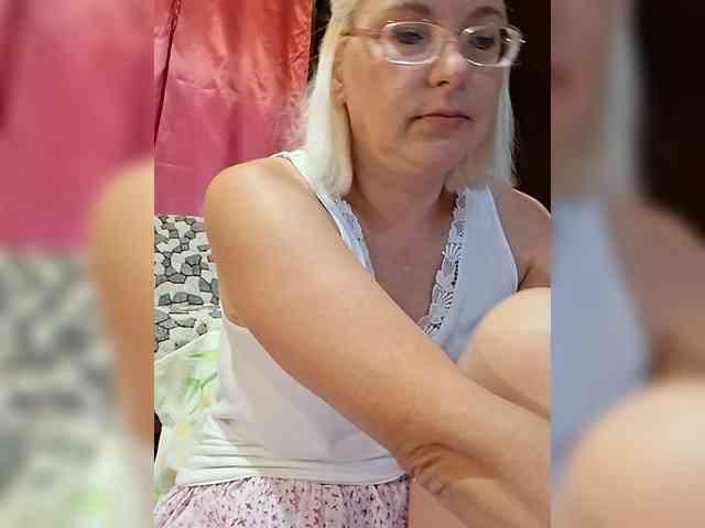 Vika211 webcam