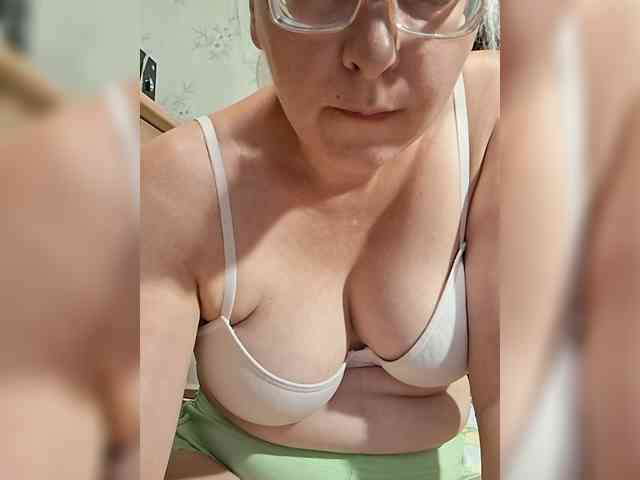 Vika211 webcam
