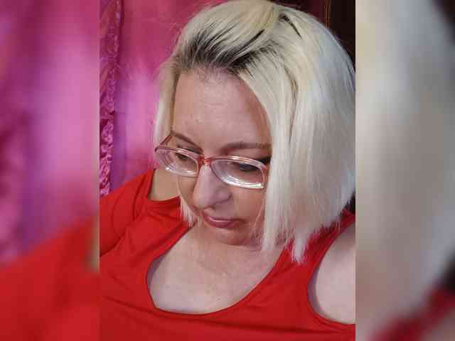 Vika211 webcam
