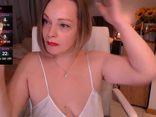 Tilly-Eliot live cam on BongaCams