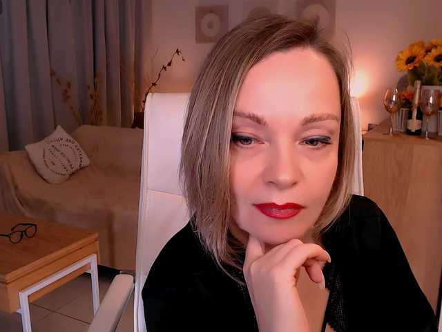 Tilly-Eliot live cam on BongaCams