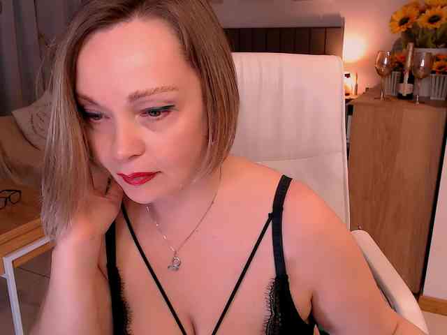 Tilly-Eliot webcam