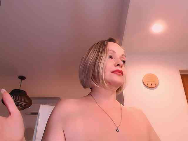 Tilly-Eliot webcam