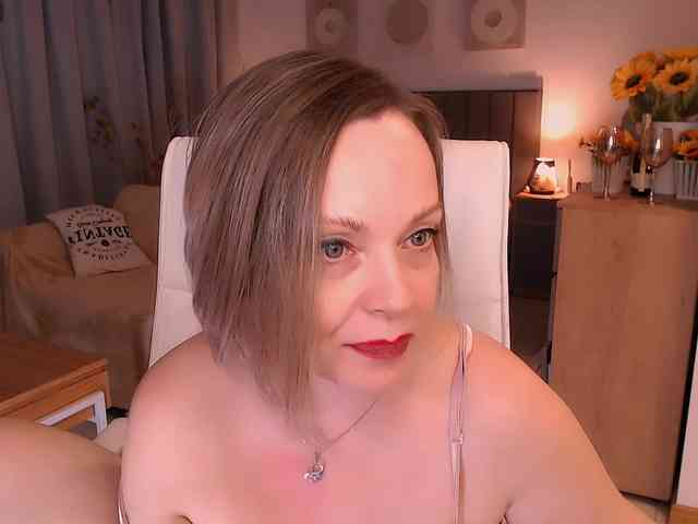 Tilly-Eliot webcam