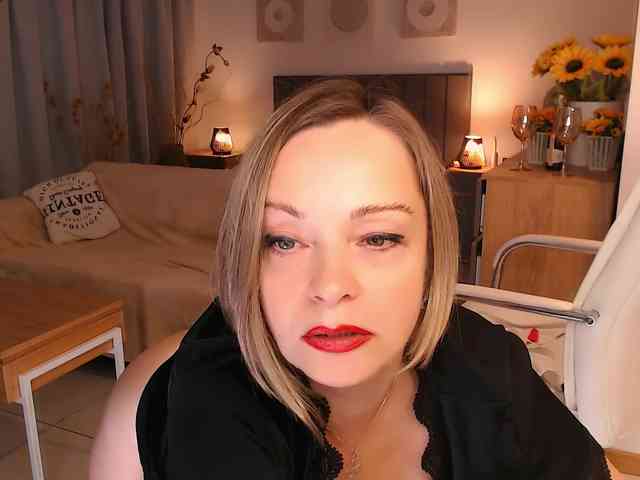 Tilly-Eliot webcam