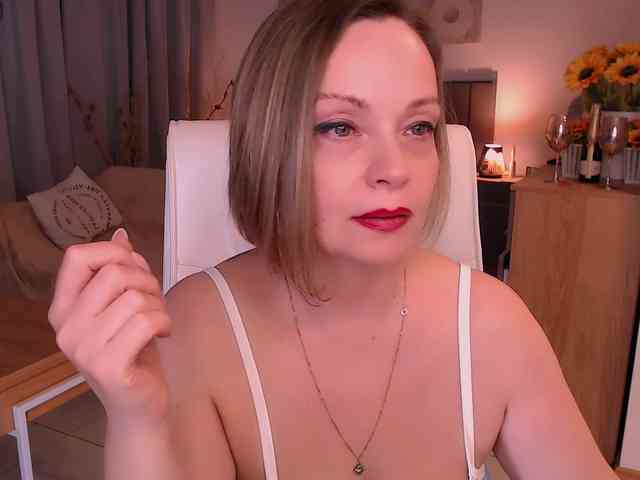 Tilly-Eliot webcam