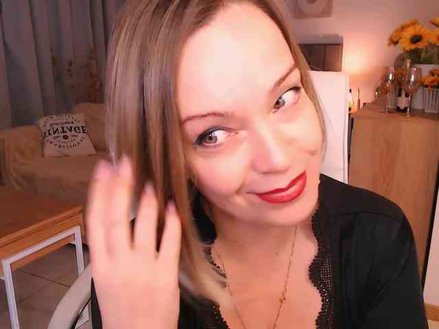 Tilly-Eliot webcam