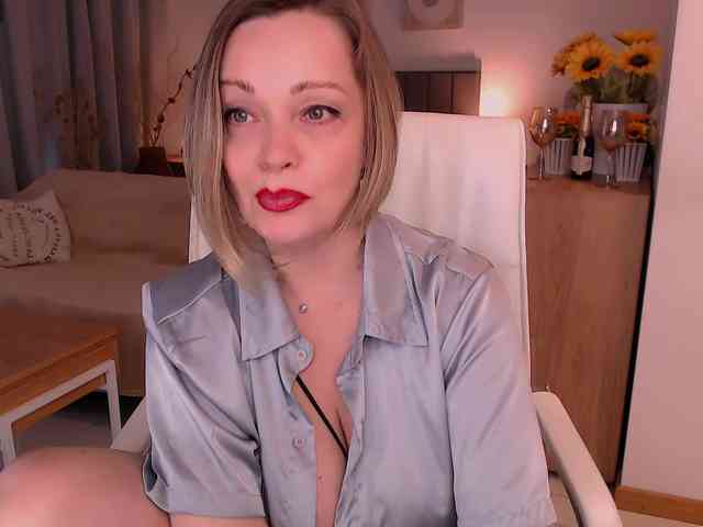 Tilly-Eliot webcam