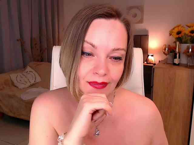 Tilly-Eliot webcam