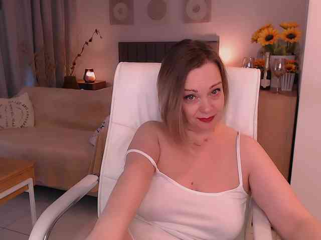 Tilly-Eliot webcam