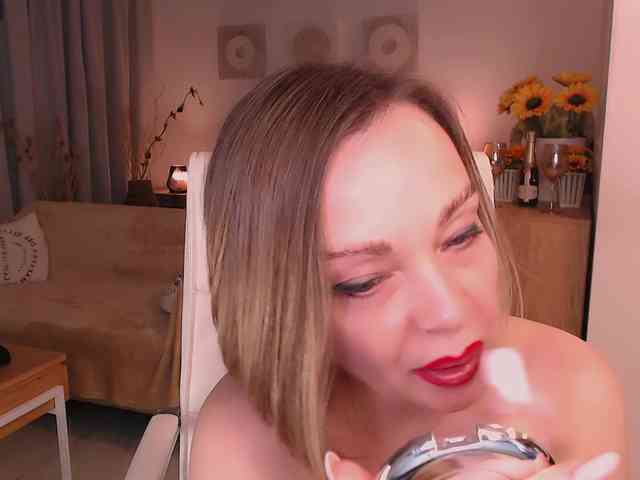 Tilly-Eliot webcam