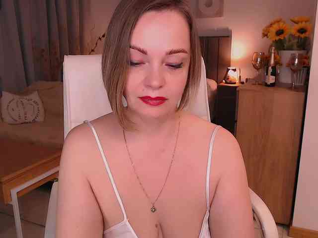 Tilly-Eliot webcam
