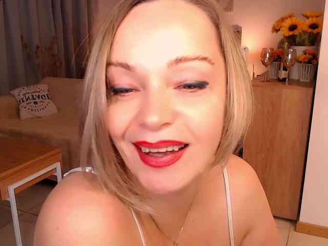 Tilly-Eliot webcam