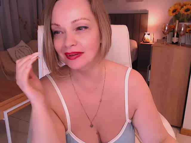 Tilly-Eliot webcam