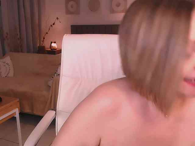 Tilly-Eliot webcam