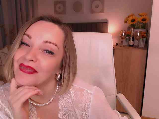 Tilly-Eliot webcam