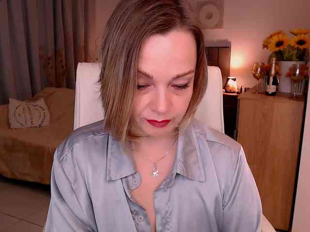 Tilly-Eliot webcam