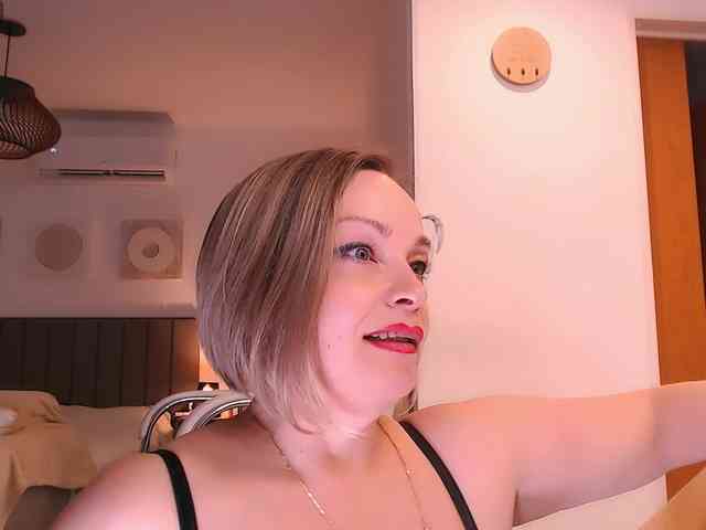 Tilly-Eliot webcam