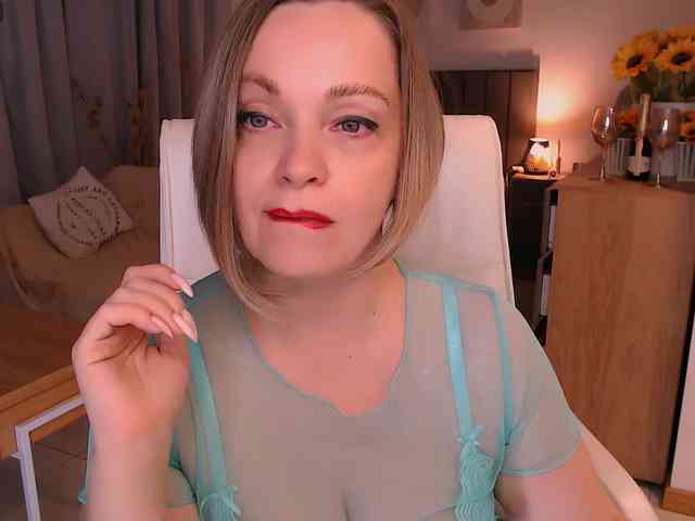 Tilly-Eliot webcam