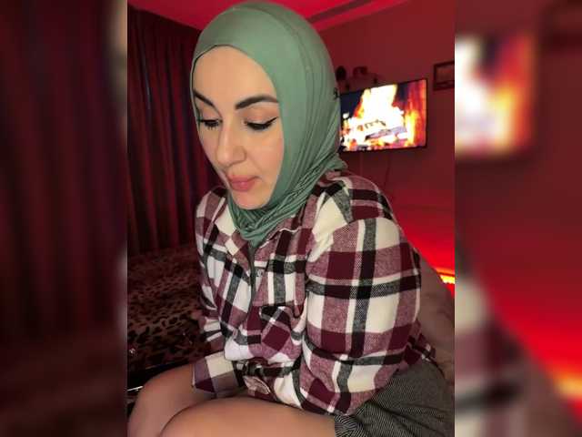 Plennica's BongaCams show and profile