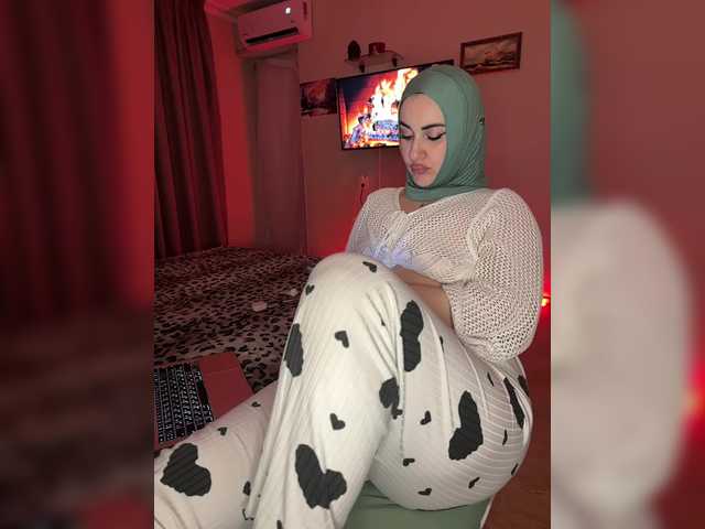 Plennica's BongaCams show and profile