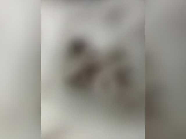 Plennica's BongaCams show and profile