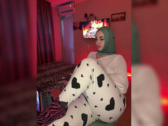 Plennica's BongaCams show and profile