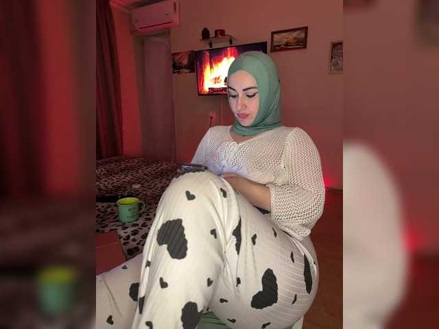 Plennica's BongaCams show and profile