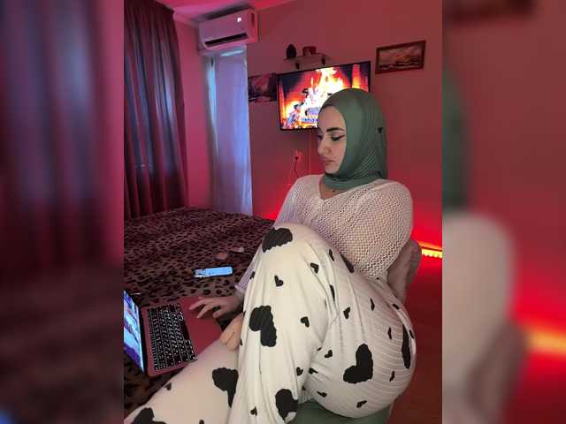 Plennica's BongaCams show and profile