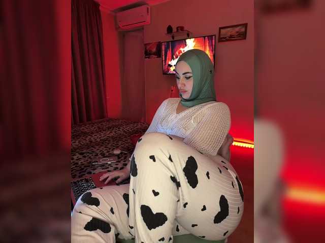 Plennica's BongaCams show and profile