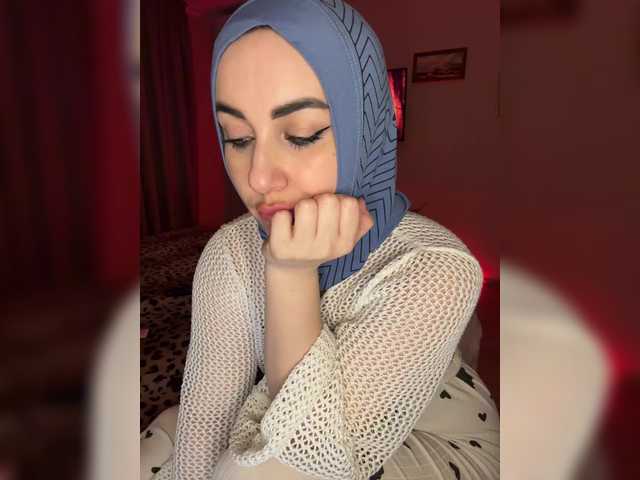 Plennica's BongaCams show and profile