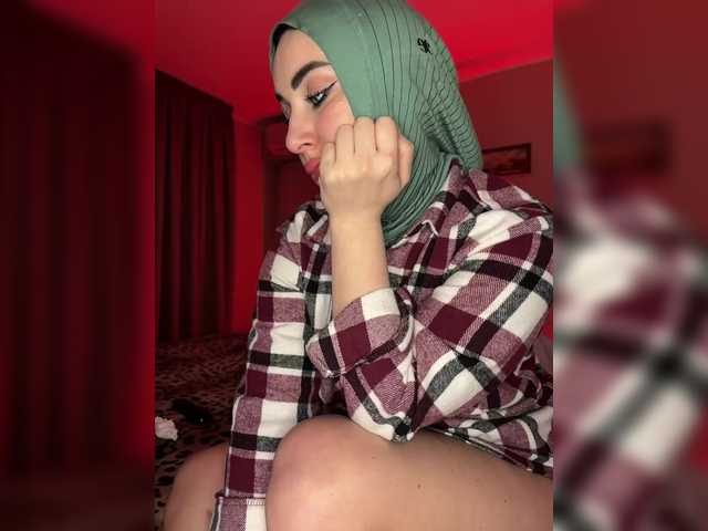 Plennica's BongaCams show and profile