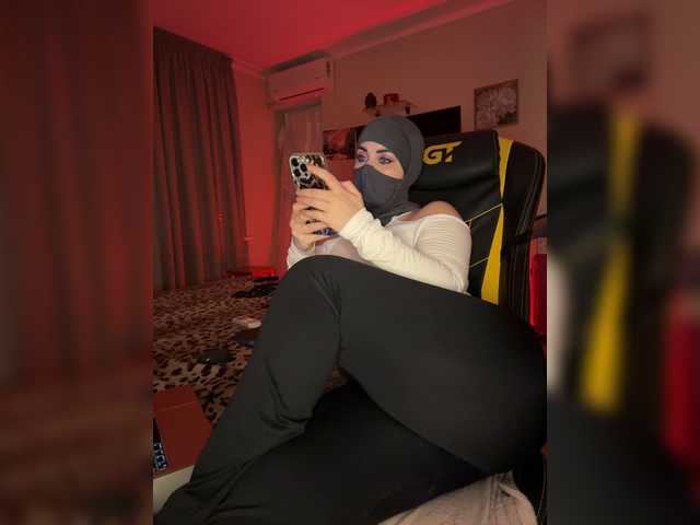 Plennica live cam on BongaCams