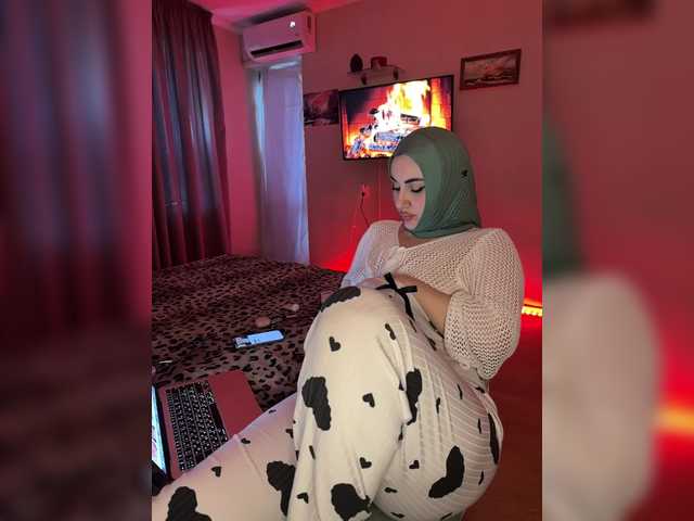 Plennica's BongaCams show and profile