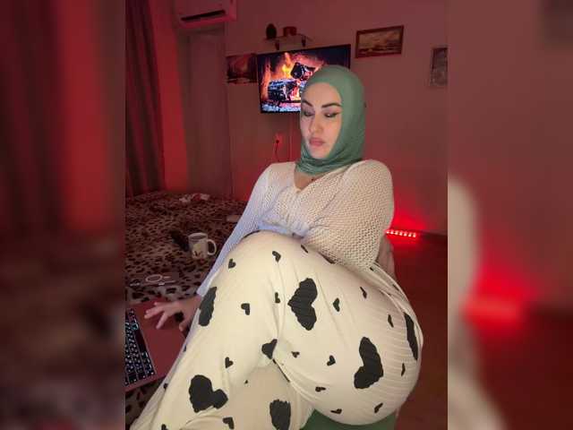 Plennica's BongaCams show and profile