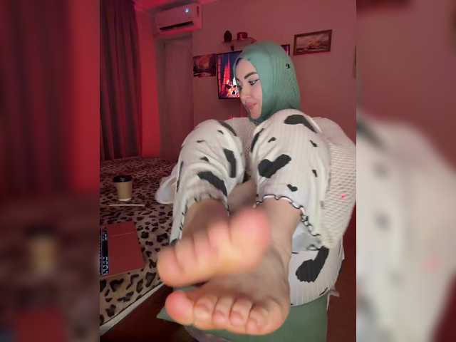 Plennica's BongaCams show and profile