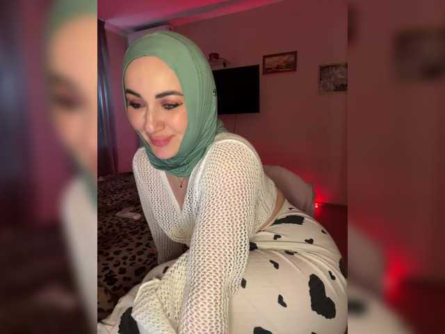 Plennica's BongaCams show and profile