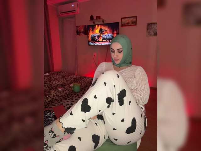 Plennica's BongaCams show and profile