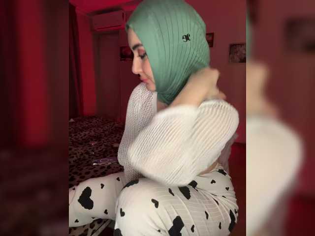 Plennica's BongaCams show and profile