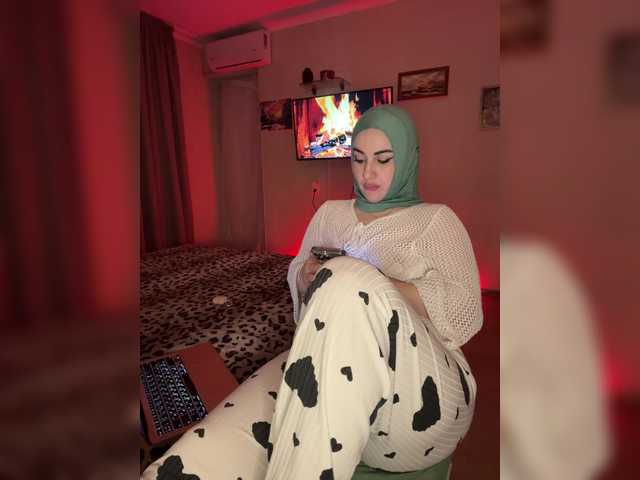 Plennica's BongaCams show and profile