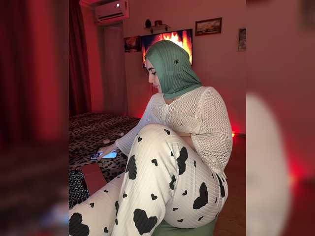 Plennica's BongaCams show and profile