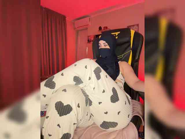 Plennica Sex Cam Show