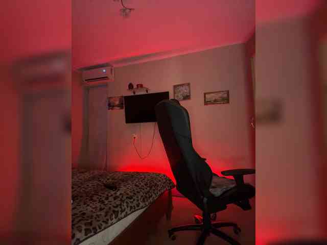 Plennica Live Webcam on BongaCams