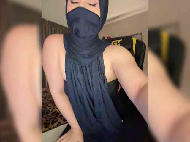 Plennica Sex Cam Show