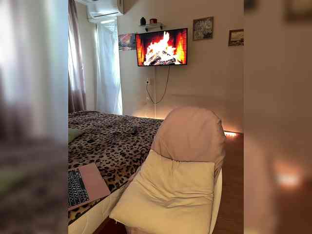 Plennica Live Webcam on BongaCams