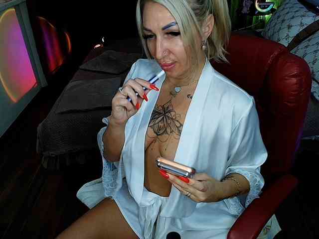 Linda-Stefana webcam
