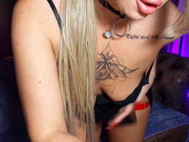 Linda-Stefana webcam