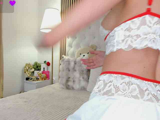 Sarawhitee webcam